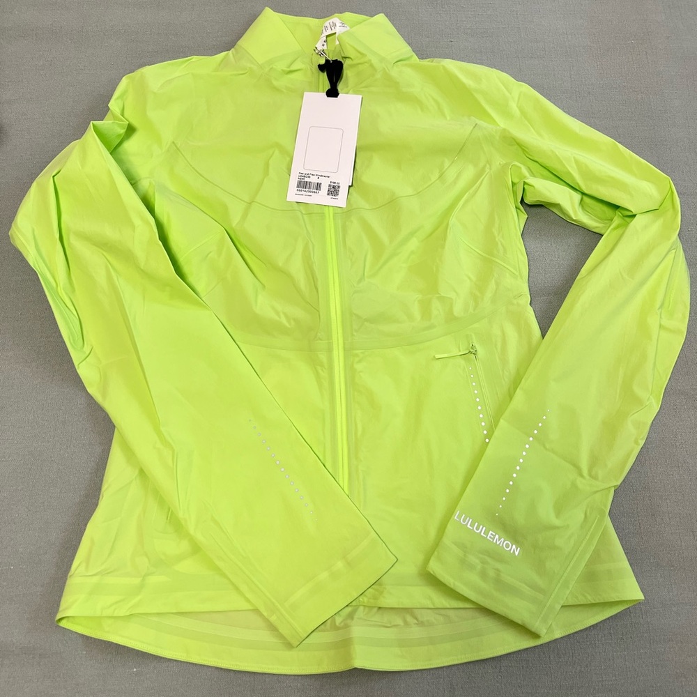 Lululemon Fast and Free Windbreaker
